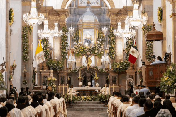 Nuestra Señora del Pueblito recibe dignidad papal