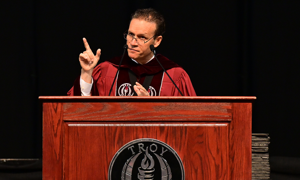 Fotografía: Troy University.